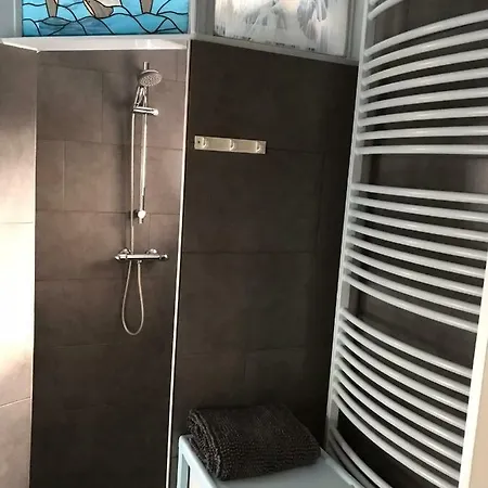 Bed & Ernie 베벌베이크